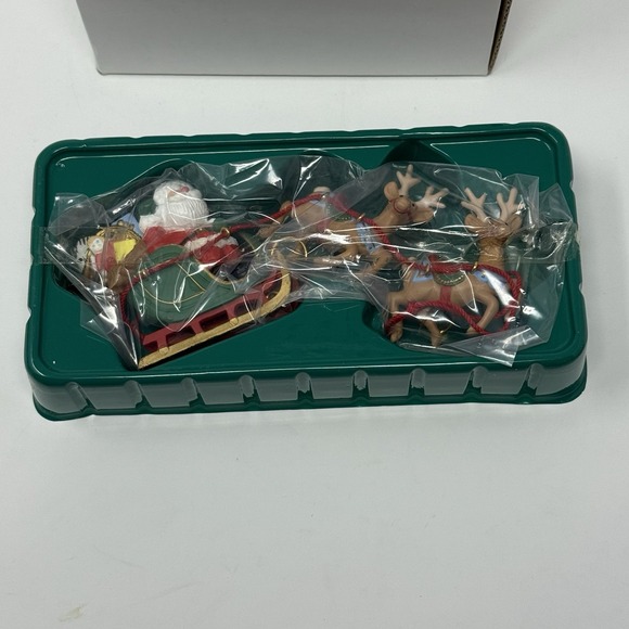 VTG 1986 Hallmark Keepsake Ornament Santa And His Reindeer - Picture 3 of 5